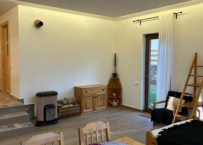 Feriehus Dum Mezi Loukami Sněžné